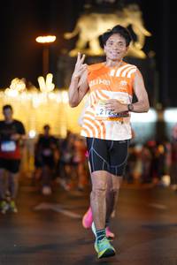 BIB: 211, 220
                            <button type="button" onclick="openModal(23130237)" class="btn btn-primary btn-sm float-right btn-popup" data-toggle="modal" data-target=".modal-high-quality">
                        <i class="fas fa-shopping-cart"></i> Add to Cart
                    </button>
                                            <button type="button" onclick="isThisMe(23130237, true)" class="btn btn-success btn-sm float-right btn-popup btn-isme hidden" data-toggle="tooltip" data-placement="bottom" title="นี่คือรูปของคุณใช่ไหม คลิกที่นี่เพื่อเอาเข้าอัลบั้ม">
                        <i class="fas fa-plus"></i> Add to album
                    </button>
                    <button type="button" onclick="isThisMe(23130237, false)" class="btn btn-warning btn-sm float-right btn-popup btn-isnotme hidden">
                        <i class="fas fa-ban"></i> Remove from album
                    </button>